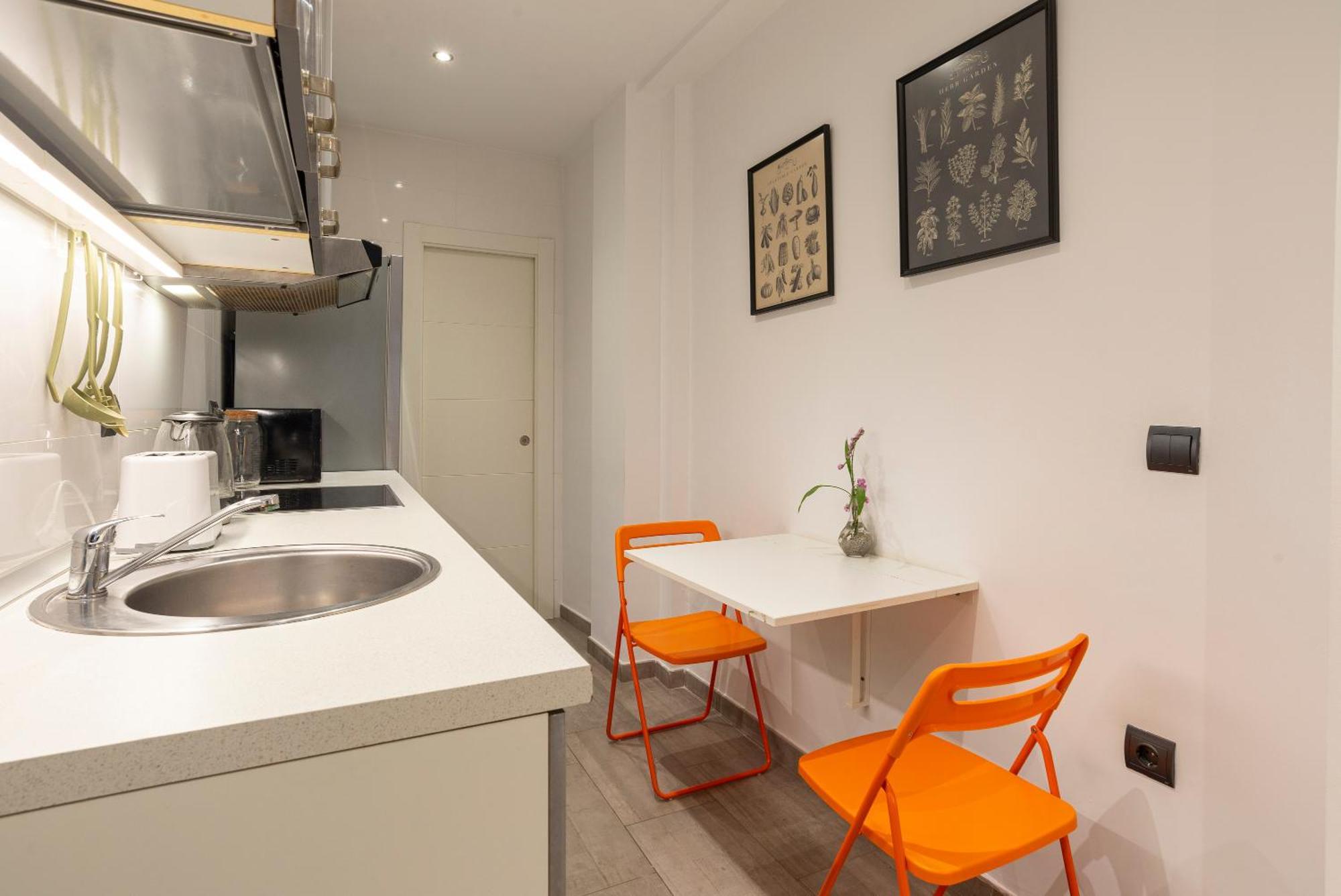 Andres Perez & Quiet Courtyard By Ele Apartments Málaga Eksteriør bilde